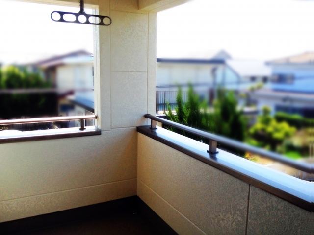 質問集 ベランダとバルコニーとテラスの違いは 家づくり学校 岡山校 アドバイザーブログ