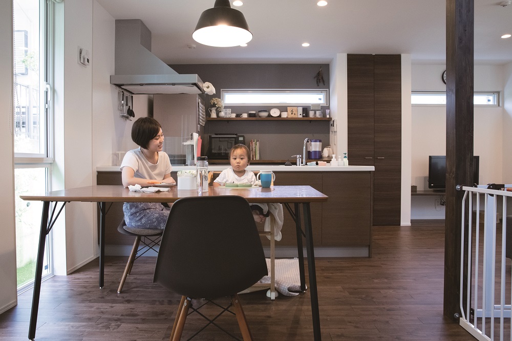 施工実例 暖かさにほっとする こどもを育む家 家づくり学校 湘南校 アドバイザーブログ