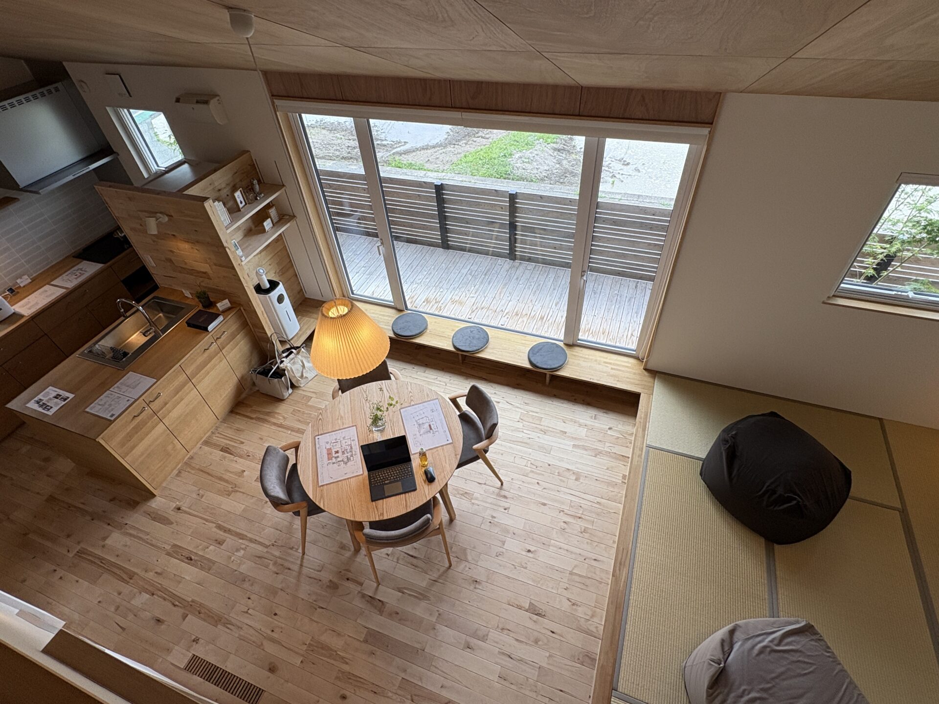 【見学訪問】エアコン1台で快適！和モダンな「ほぼ平屋」住宅を見学しました