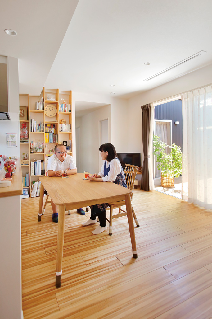 変形地で叶えた快適で健康的な平屋