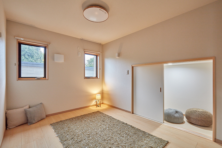小屋裏収納