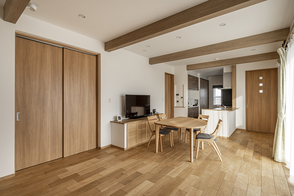 安心と暖かさで家族を包む家