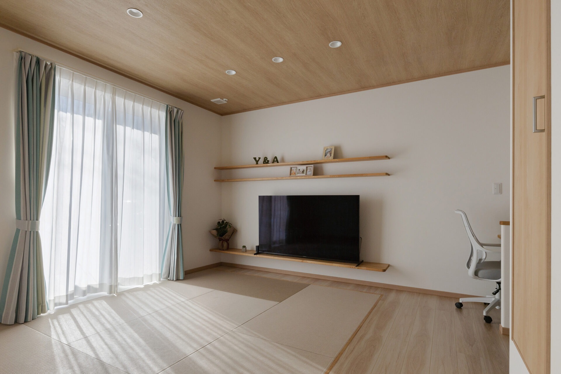 住宅展示場に行った後「家づくり学校甲府校」を利用して建てた方の建築実例