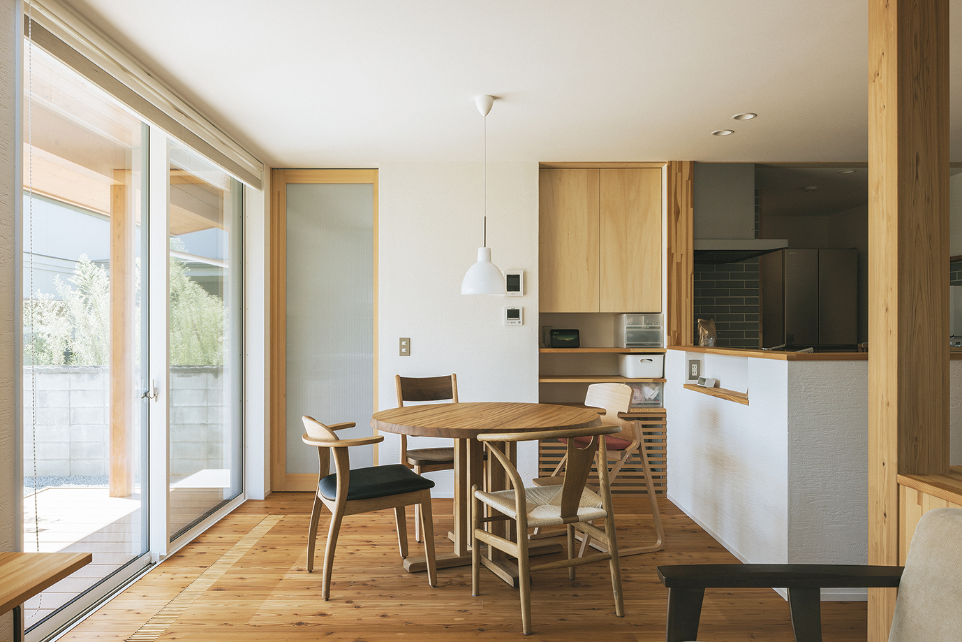 素材と設計が生み出す、やさしく満たされる暮らし