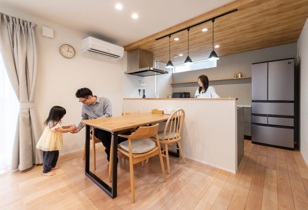 家づくり学校をご利用して建てられた方の建築実例 LDK