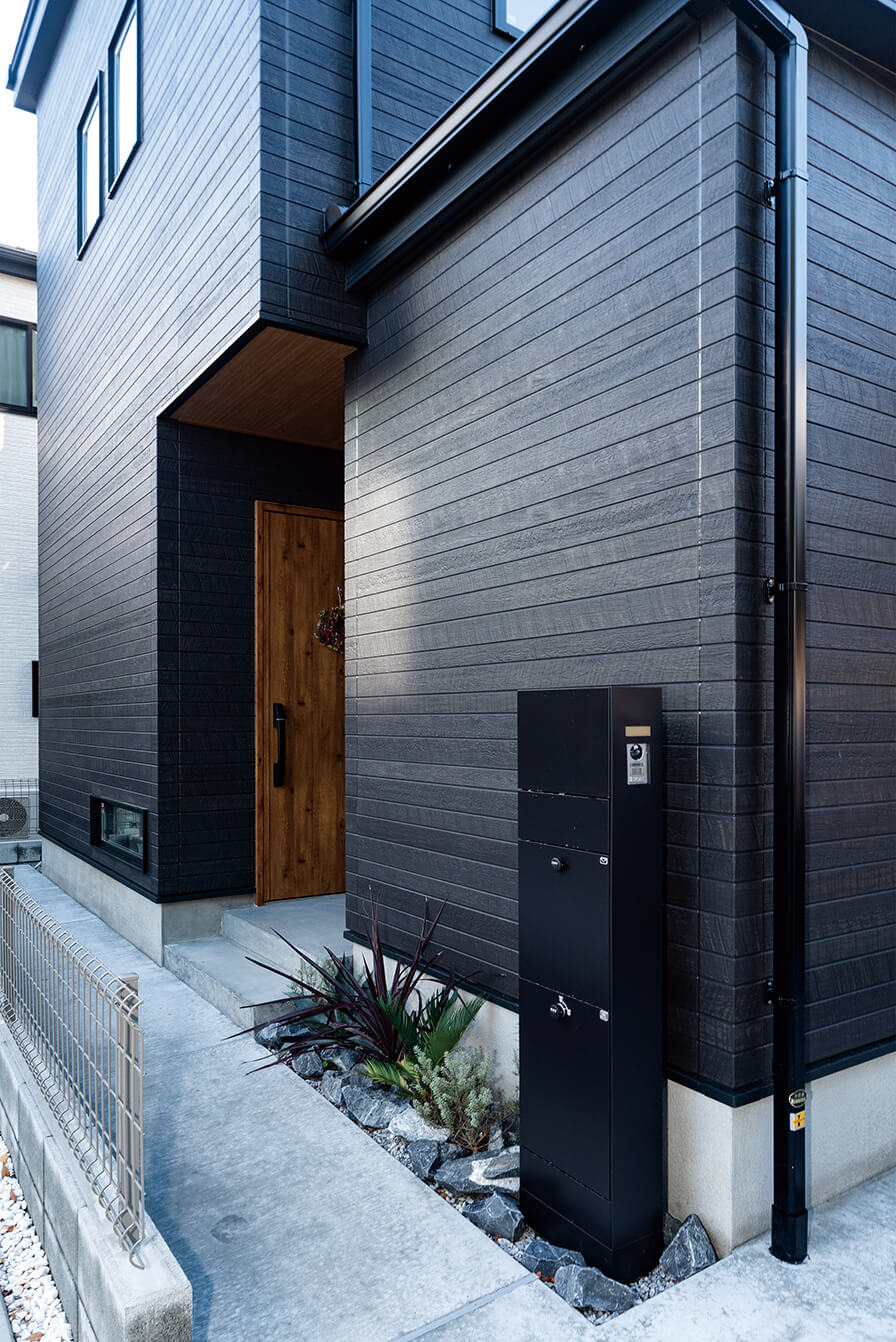 玄関アプローチ