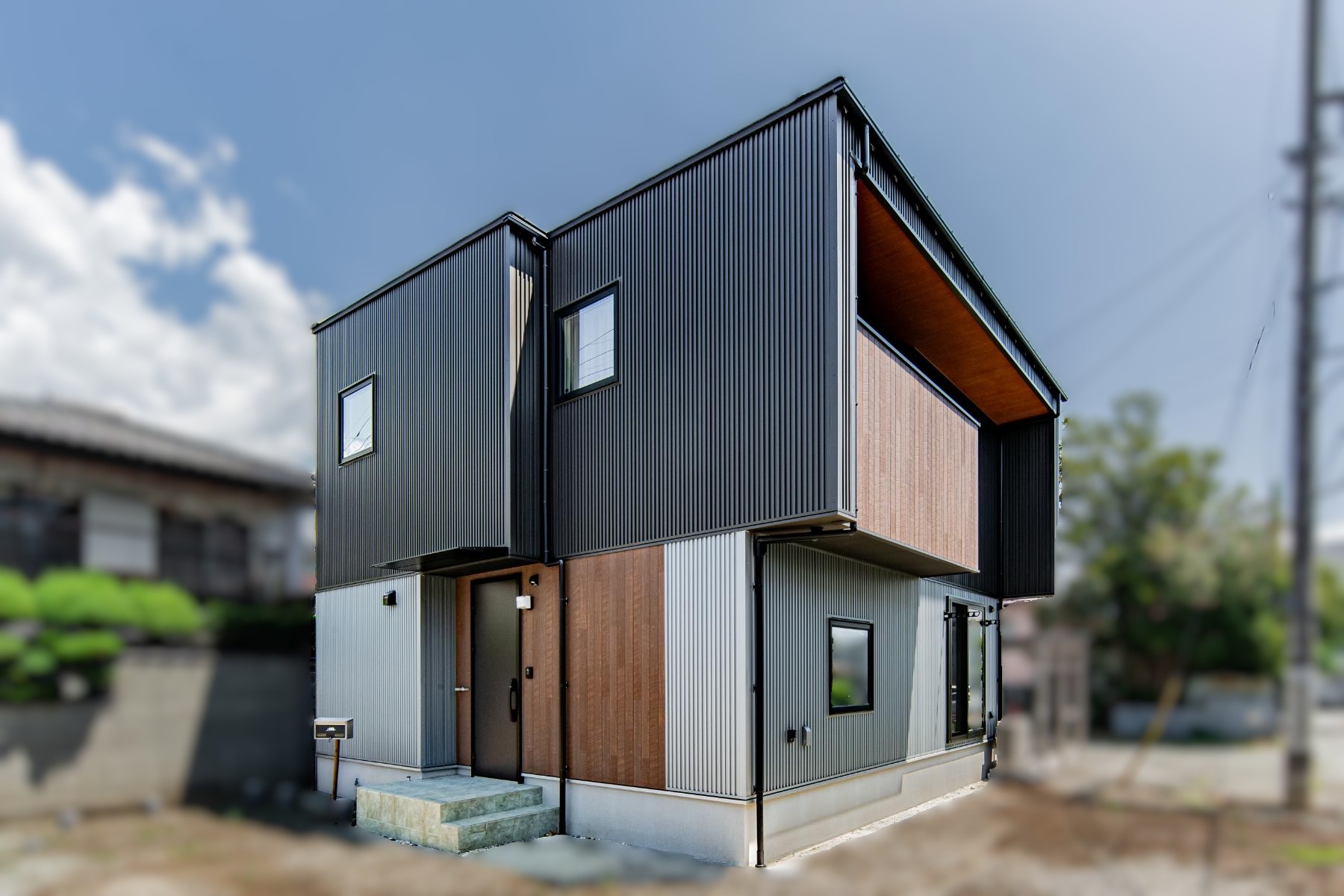 回遊動線&大満足の間取りにデザインと性能を両立したセミオーダーの住まい